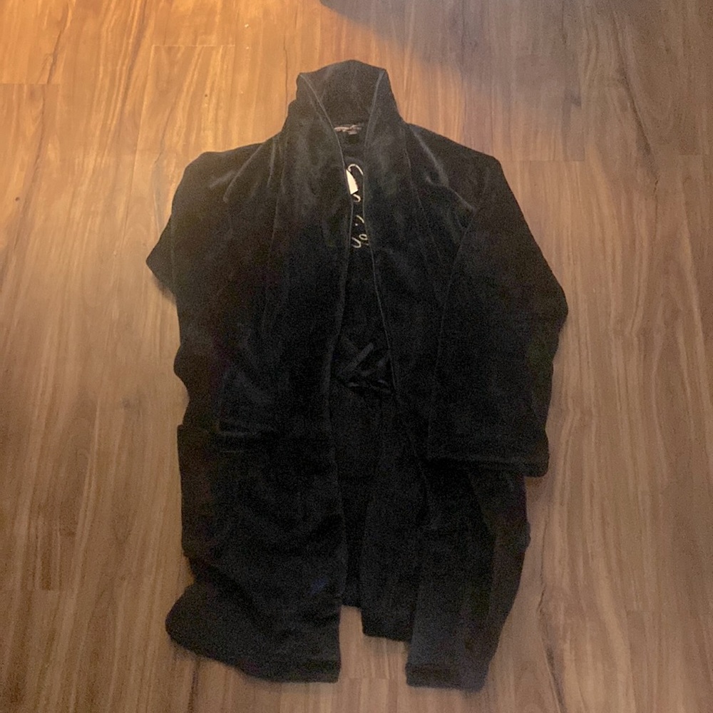 Victorias secret all black robe